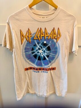 Women’s Def Leppard Adrenalize Tour 1992 Graphic Tee T-Shirt Retro Size Medium